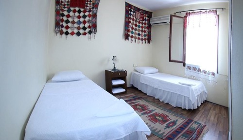 Standard-Zweibettzimmer