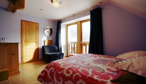 Deluxe-Doppel- oder -Zweibettzimmer (Saphir)