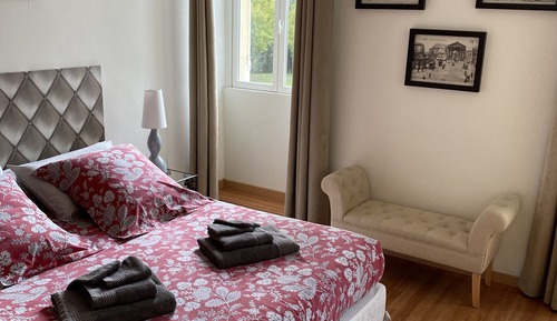 Doppelzimmer, Gemeinschaftsbad (Axelle)