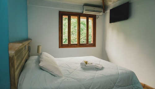 H3 Quarto amplo 2 camas de solteiro