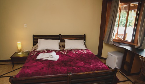 C1 Estudio com vista para piscina