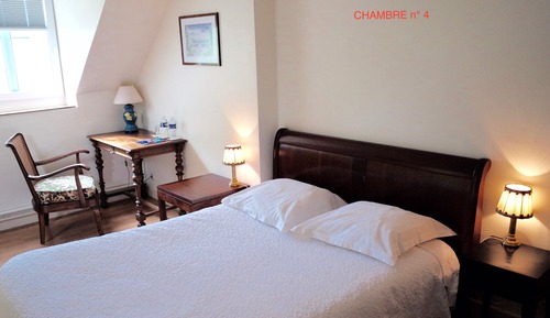 Doppelzimmer (4)