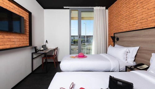 Twin Room With Balcony