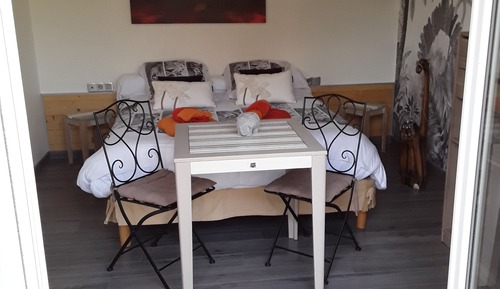 Doppelzimmer, Terrasse, Gartenblick (Safari)