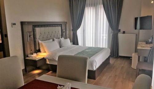 Standardzimmer, Kochnische, Seeblick