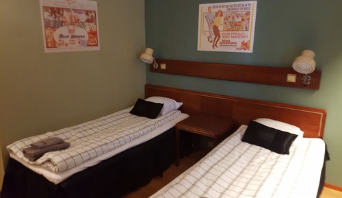 Economy-Zweibettzimmer