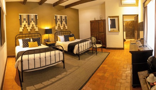 Doppelzimmer, 2 Queen-Betten