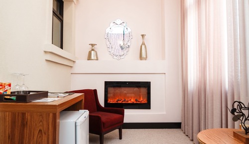 Superior-Doppel- oder -Zweibettzimmer