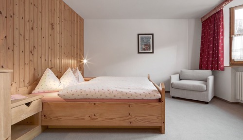 Zweizimmerwohnung, 1 Doppelbett und Schlafsofa 