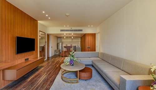 Suite, 1 King-Bett (Executive Suite)