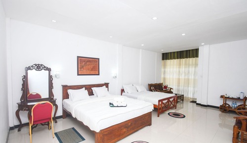 Familien-Doppelzimmer, 1 Doppelbett, Balkon, Bergblick
