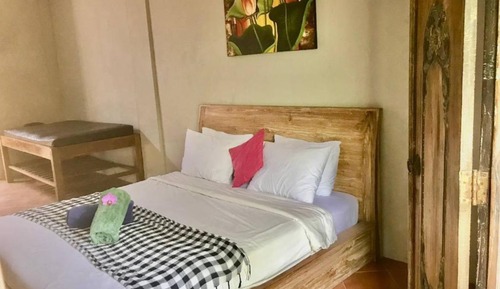 Suite, Badewanne, Gartenblick