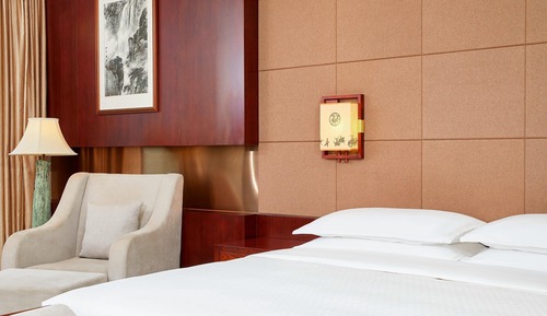 Superior-Zimmer, 1 King-Bett, Balkon