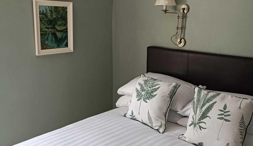 Doppelzimmer (Room 7)