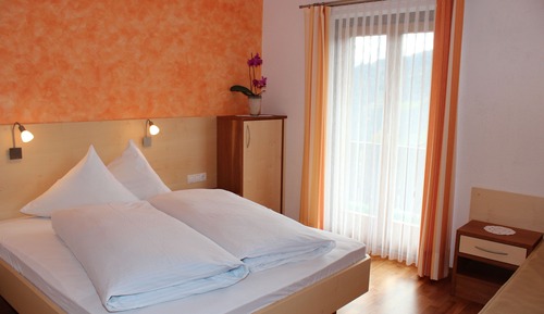 Standard-Doppelzimmer, Talblick