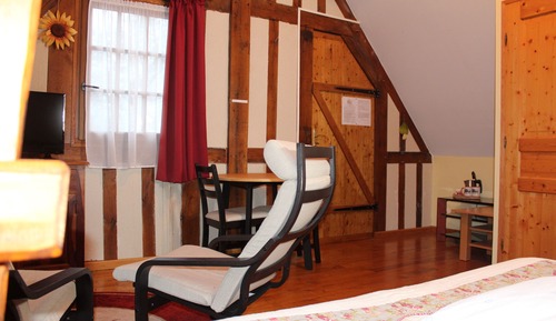 Deluxe-Doppelzimmer, 1 Schlafzimmer, Gartenblick, zum Garten hin