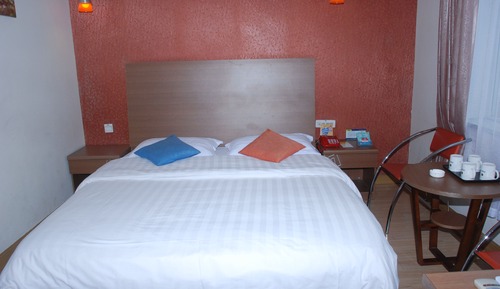 Comfort-Zimmer, 1 Queen-Bett