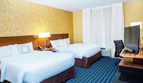 Zimmer, 2 Queen-Betten