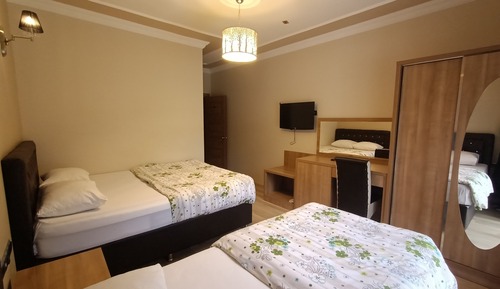 Standard-Dreibettzimmer