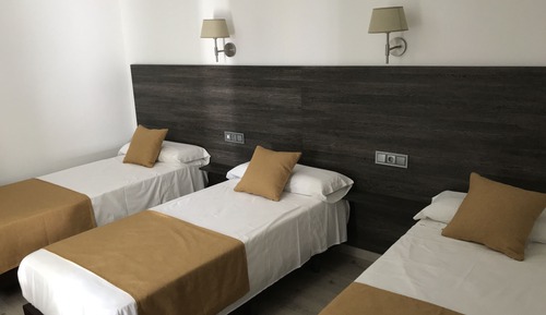 Comfort-Dreibettzimmer