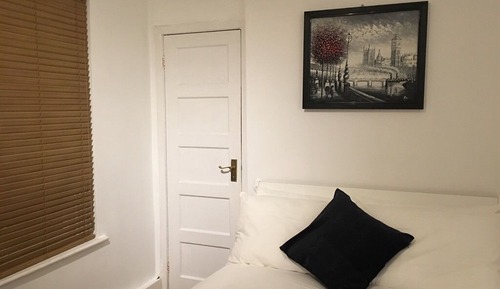 Superior-Apartment, mit Bad, Gartenblick (One Bedroom)