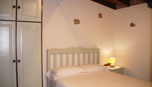 Apartment, mit Bad (3)