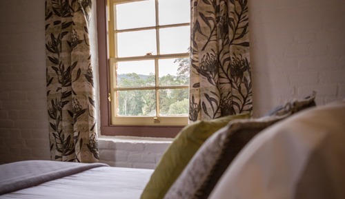 Premium-Suite, 1 Queen-Bett, Kamin, Talblick