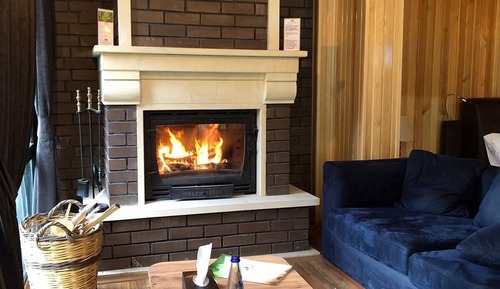 Royal Suite, Fireplace, Waterfall View, Jakuzi