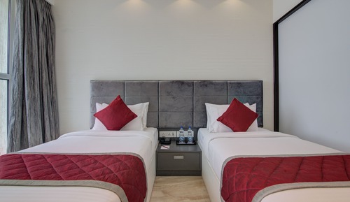 Doppelzimmer, eigenes Bad, Stadtblick