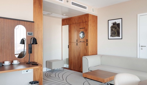 Suite, Meerblick (Blue Sky)