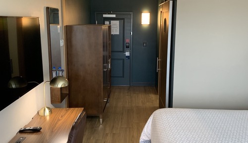 Design-Zimmer, 1 King-Bett
