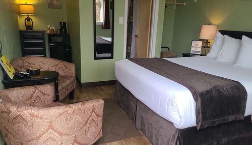 Ferienhütte, 1 Queen-Bett, Nichtraucher, Kühlschrank und Mikrowelle