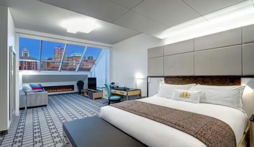 Luxury-Loft, 1 King-Bett, Terrasse (920 SQFT  85 SQM)