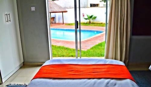 Standard-Doppelzimmer, Gartenblick