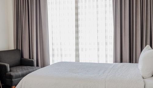 Zimmer, 2 Doppelbetten, Nichtraucher, Kühlschrank