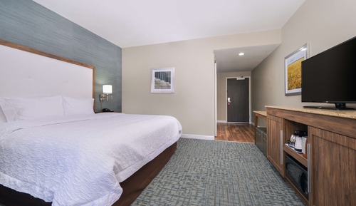 Studio, 1 King-Bett, barrierefrei, Badewanne (Mobility & Hearing)