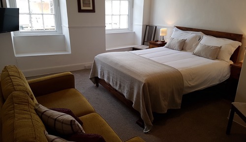 Doppelzimmer, 1 King-Bett (No Pets)