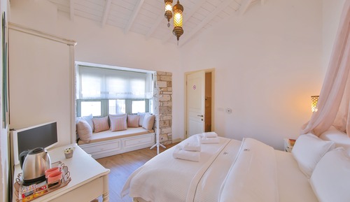 Junior-Doppelzimmer, 1 Queen-Bett, Eckzimmer