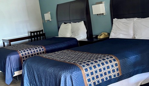 Deluxe-Zimmer, 2 Queen-Betten, Nichtraucher, Kühlschrank und Mikrowelle