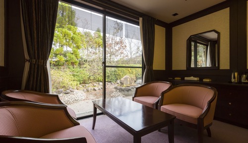 Traditional-Suite (Japanese Style, Open Air Bath)