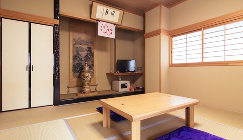 Traditional-Zimmer (Tamamo B)