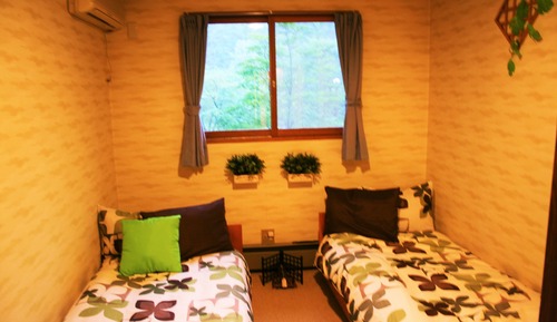 Zweibettzimmer, Gemeinschaftsbad