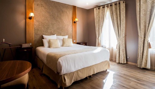 Romantisches Doppelzimmer (Taupe)