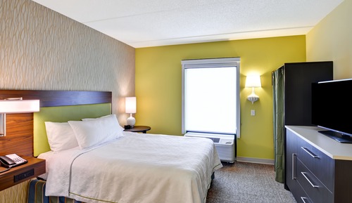 Suite, 1 Queen-Bett, barrierefrei (Roll-In Shower)