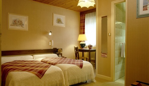 Zweibettzimmer, Mehrere Schlafzimmer