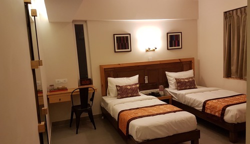 Deluxe-Doppel- oder -Zweibettzimmer
