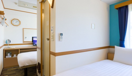 Zweibettzimmer, Raucher (Separate Twin)