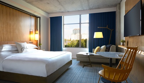 Suite, 1 Schlafzimmer (Walk-In Shower)