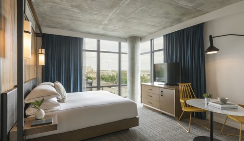 Zimmer, 1 King-Bett, barrierearme Badewanne, Eckzimmer (Mobility, Accessible Tub)