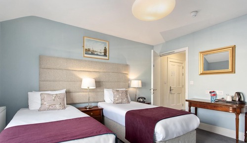 Superior-Zweibettzimmer